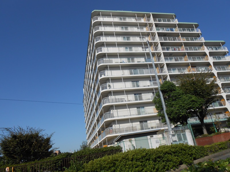 吹田市千里山松が丘の中古マンション「千里山スカイハイツ」売却強化しています。 株式会社ハウスネットワーク 吹田市千里山松が丘の中古マンション「千里山スカイハイツ」売却強化しています。 株式会社ハウスネットワーク