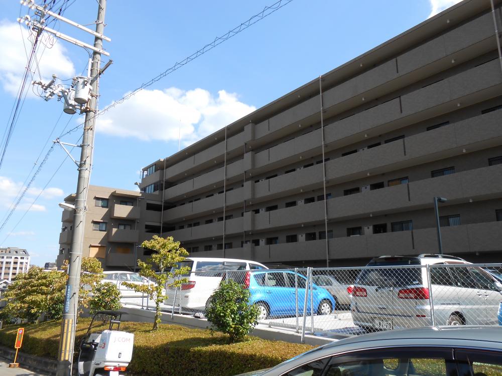 吹田市千里山虹が丘のマンション成約しました。 株式会社ハウスネットワーク 吹田市千里山虹が丘のマンション成約しました。 株式会社ハウスネットワーク